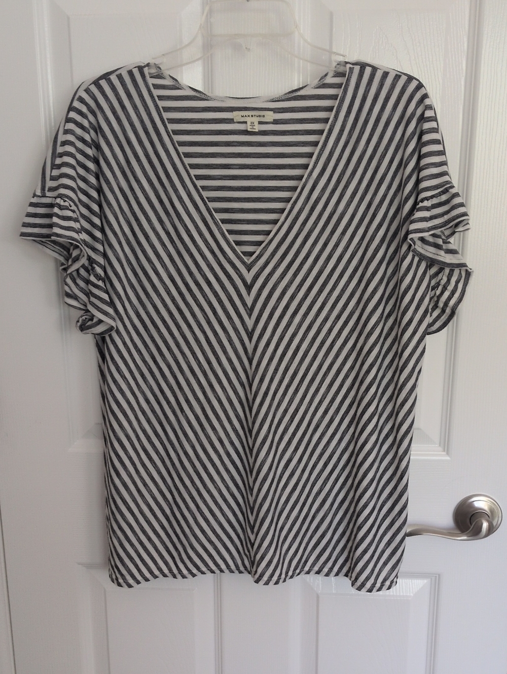 Max Studio Black & Off White Striped Dolman Sleeve V Neck Top - 2X